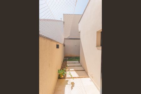 Casa de condomínio à venda com 216m², 4 quartos e 2 vagasVista da Suíte 1