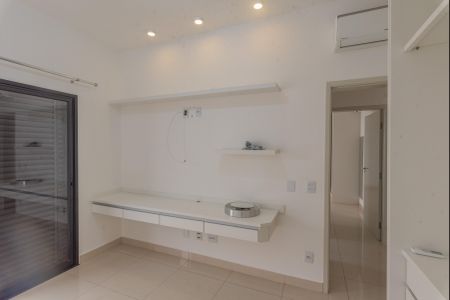 Casa de condomínio à venda com 216m², 4 quartos e 2 vagasQuarto 2