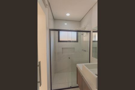 Casa de condomínio à venda com 216m², 4 quartos e 2 vagasBanheiro da Suíte 1