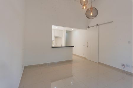 Casa de condomínio à venda com 216m², 4 quartos e 2 vagasSala