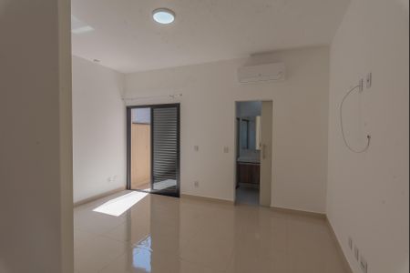 Casa de condomínio à venda com 216m², 4 quartos e 2 vagasSuíte 1