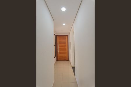 Hall de entrada de casa de condomínio à venda com 4 quartos, 216m² em Swiss Park, Campinas