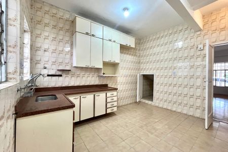 Casa à venda com 110m², 2 quartos e 1 vaga Casa à venda com 110m², 2 quartos e 1 vagaCozinha