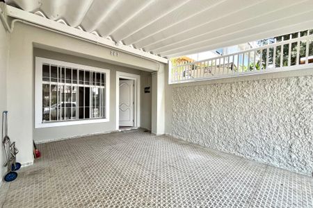 Casa à venda com 110m², 2 quartos e 1 vaga Casa à venda com 110m², 2 quartos e 1 vagaGaragem