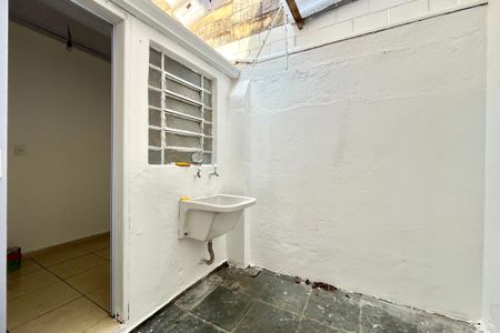 Casa à venda com 110m², 2 quartos e 1 vaga Casa à venda com 110m², 2 quartos e 1 vagaÁrea de Serviço