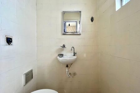 Casa à venda com 110m², 2 quartos e 1 vaga Casa à venda com 110m², 2 quartos e 1 vagaLavabo