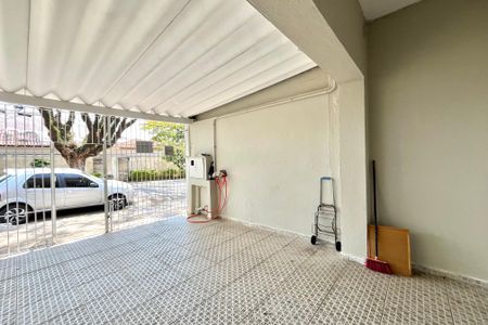 Casa à venda com 110m², 2 quartos e 1 vaga Casa à venda com 110m², 2 quartos e 1 vagaGaragem