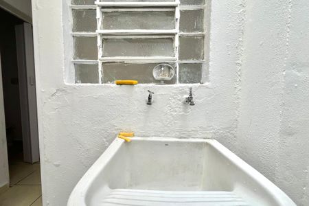 Casa à venda com 110m², 2 quartos e 1 vaga Casa à venda com 110m², 2 quartos e 1 vagaÁrea de Serviço