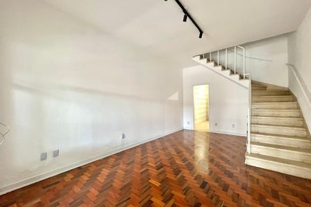 Sala de casa à venda com 2 quartos, 110m² em Planalto Paulista, São Paulo