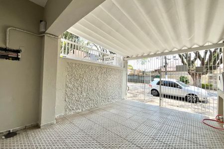Casa à venda com 110m², 2 quartos e 1 vaga Casa à venda com 110m², 2 quartos e 1 vagaGaragem