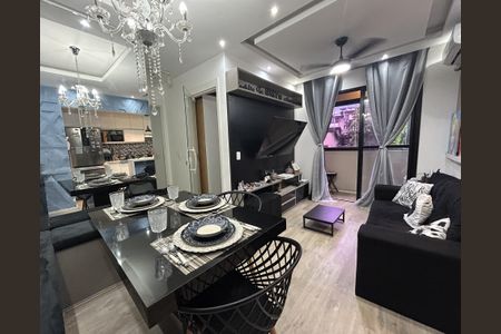 Sala de apartamento para alugar com 2 quartos, 59m² em Del Castilho, Rio de Janeiro