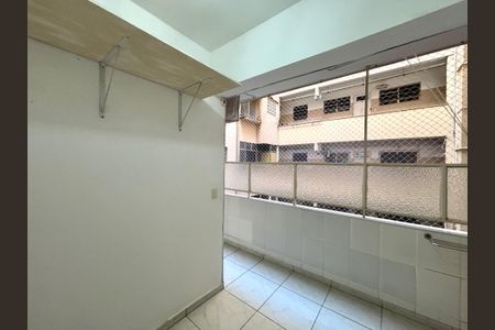 Apartamento à venda com 99m², 3 quartos e 1 vagaÁrea de serviço 