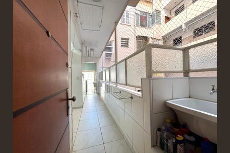 Apartamento à venda com 99m², 3 quartos e 1 vagaÁrea de serviço 