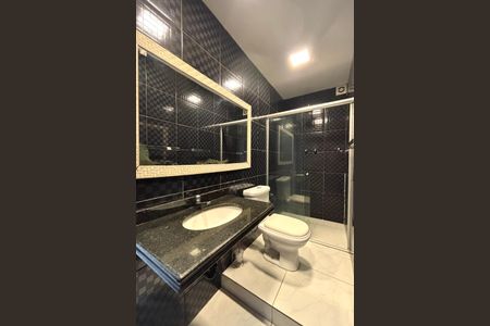 Apartamento à venda com 99m², 3 quartos e 1 vagaSuíte 2 - banheiro