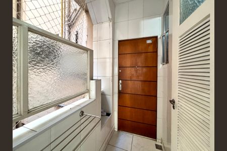 Apartamento à venda com 99m², 3 quartos e 1 vagaÁrea de serviço 