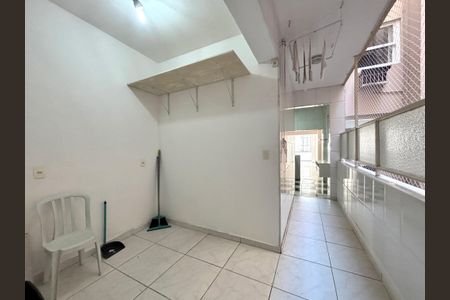 Apartamento à venda com 99m², 3 quartos e 1 vagaÁrea de serviço 