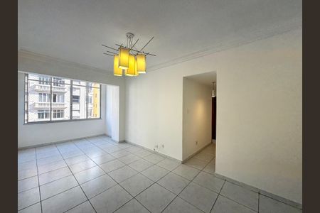 Apartamento à venda com 99m², 3 quartos e 1 vagaSala