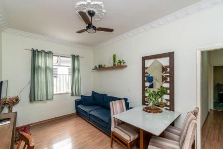 Sala de apartamento para alugar com 2 quartos, 72m² em Bonsucesso, Rio de Janeiro