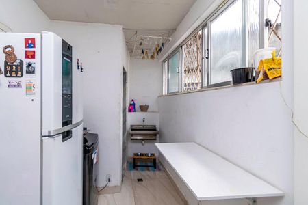 Apartamento para alugar com 72m², 2 quartos e sem vagaÁrea de Serviço