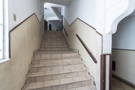 Apartamento para alugar com 72m², 2 quartos e sem vagaÁrea comum - Escadas