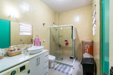 Apartamento para alugar com 72m², 2 quartos e sem vagaBanheiro