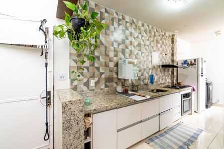 Apartamento para alugar com 72m², 2 quartos e sem vagaCozinha