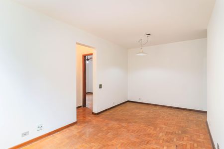 Apartamento à venda com 70m², 2 quartos e sem vaga Apartamento à venda com 70m², 2 quartos e sem vagaSala
