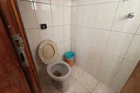 Apartamento para alugar com 96m², 2 quartos e sem vaga Apartamento para alugar com 96m², 2 quartos e sem vagaBanheiro de serviço