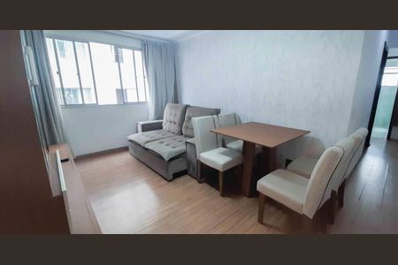 Sala de apartamento para alugar com 2 quartos, 64m² em Jaguaribe, Osasco