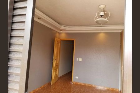 Casa para alugar com 240m², 3 quartos e 2 vagasQuarto 4