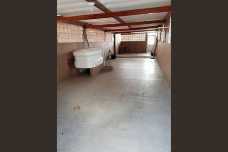Casa para alugar com 240m², 3 quartos e 2 vagasQuintal