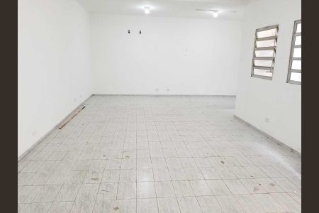 Casa para alugar com 240m², 3 quartos e 2 vagasQuarto 3