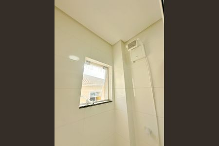 Apartamento para alugar com 69m², 2 quartos e 1 vagaBanheiro