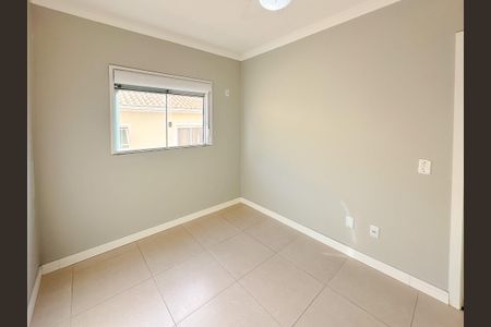 Apartamento para alugar com 69m², 2 quartos e 1 vagaQuarto 