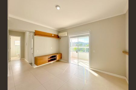 Apartamento para alugar com 69m², 2 quartos e 1 vagaSala