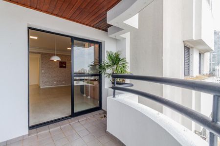 Varanda de apartamento para alugar com 3 quartos, 85m² em Vila Madalena, São Paulo