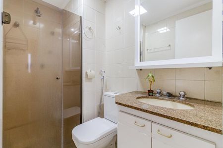 Apartamento para alugar com 85m², 3 quartos e 2 vagasBanheiro Social