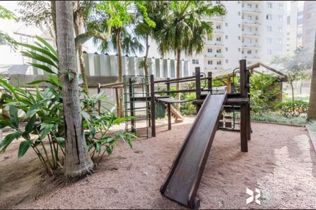 Apartamento à venda com 184m², 2 quartos e 4 vagas
