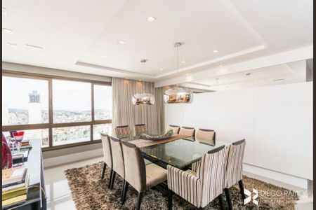 Apartamento à venda com 184m², 2 quartos e 4 vagas