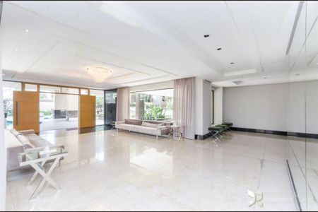 Apartamento à venda com 184m², 2 quartos e 4 vagas