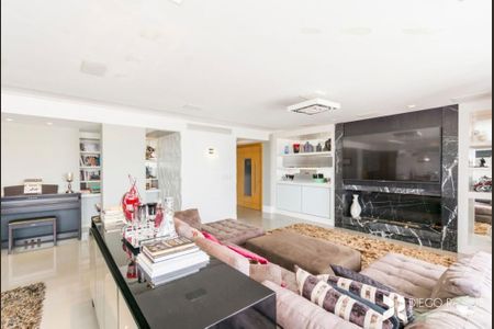 Apartamento à venda com 184m², 2 quartos e 4 vagas