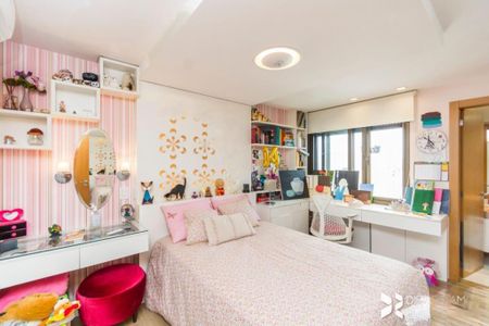 Apartamento à venda com 184m², 2 quartos e 4 vagas