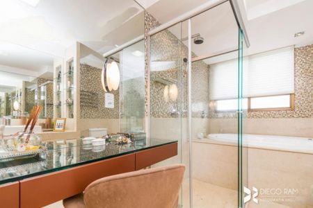 Apartamento à venda com 184m², 2 quartos e 4 vagas