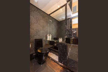 Apartamento à venda com 184m², 2 quartos e 4 vagas