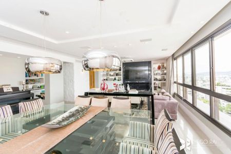 Apartamento à venda com 2 quartos, 184m² em Boa Vista, Porto Alegre