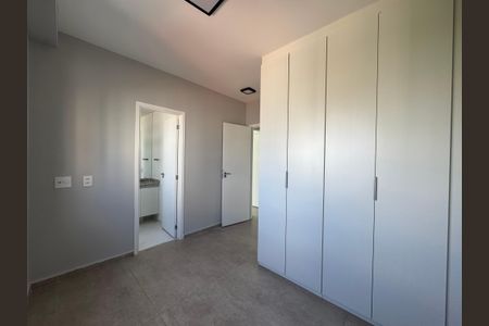 Apartamento à venda com 86m², 3 quartos e 2 vagasSuíte 1