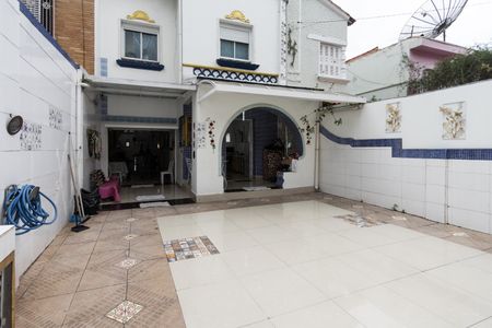 Casa à venda com 240m², 4 quartos e 6 vagasGaragem