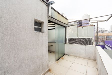 Casa à venda com 240m², 4 quartos e 6 vagasVaranda da Suite