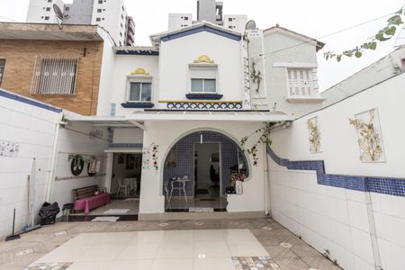 Casa à venda com 240m², 4 quartos e 6 vagasGaragem