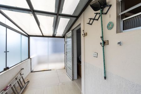 Casa à venda com 240m², 4 quartos e 6 vagasVaranda da Suite